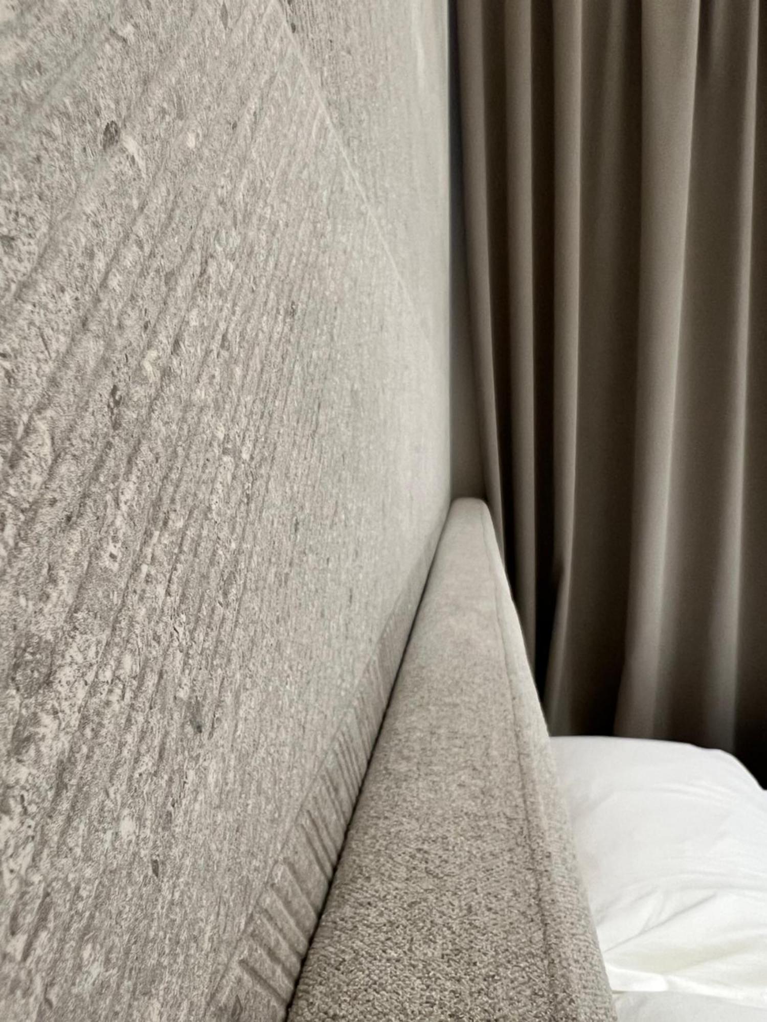 Enzo Rooms & Apartment Blloku Тирана Екстериор снимка